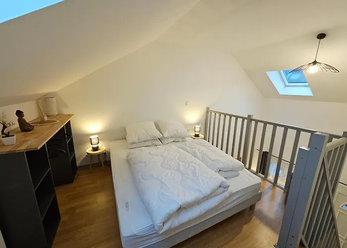 Location Studio Mezzanine